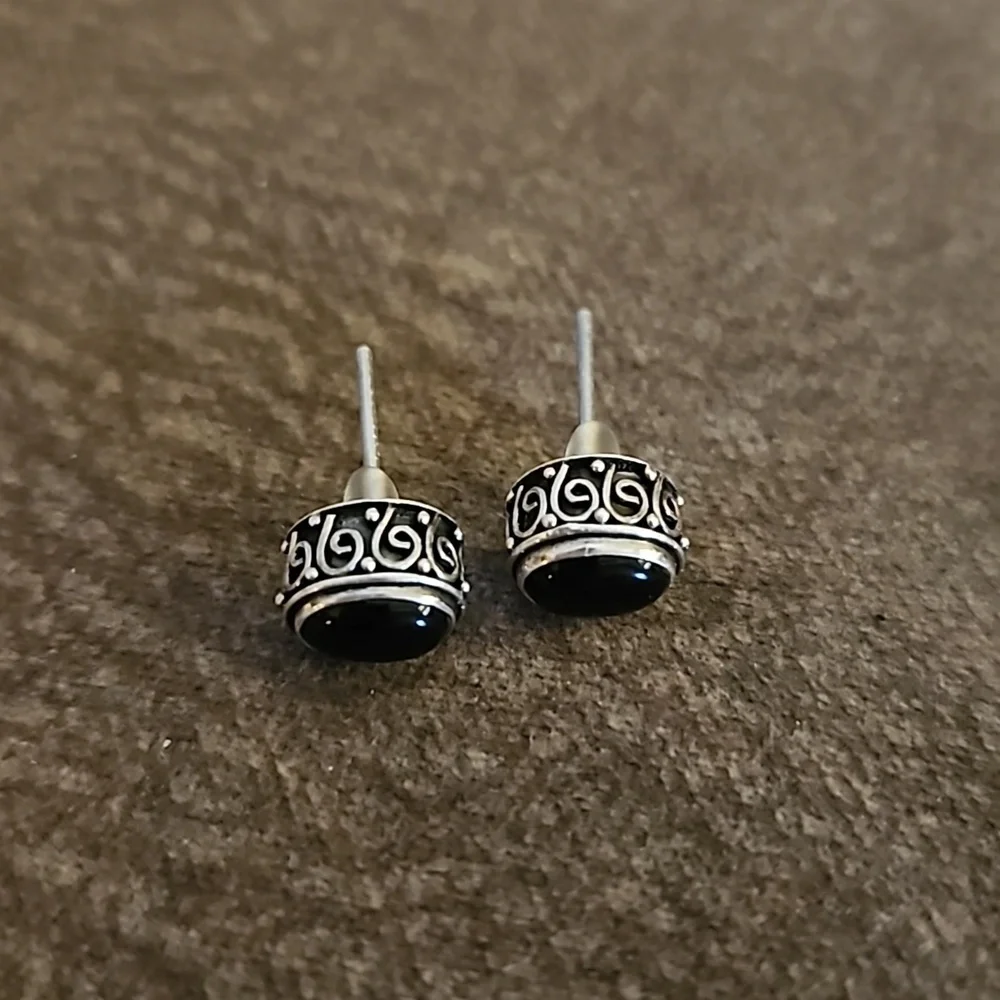 ARTISAN Sterling Silver Black Onyx Scroll Post Earrings